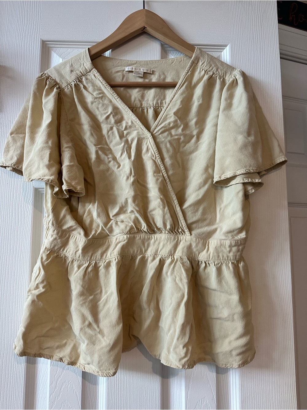 Women’s Cream wrap top
